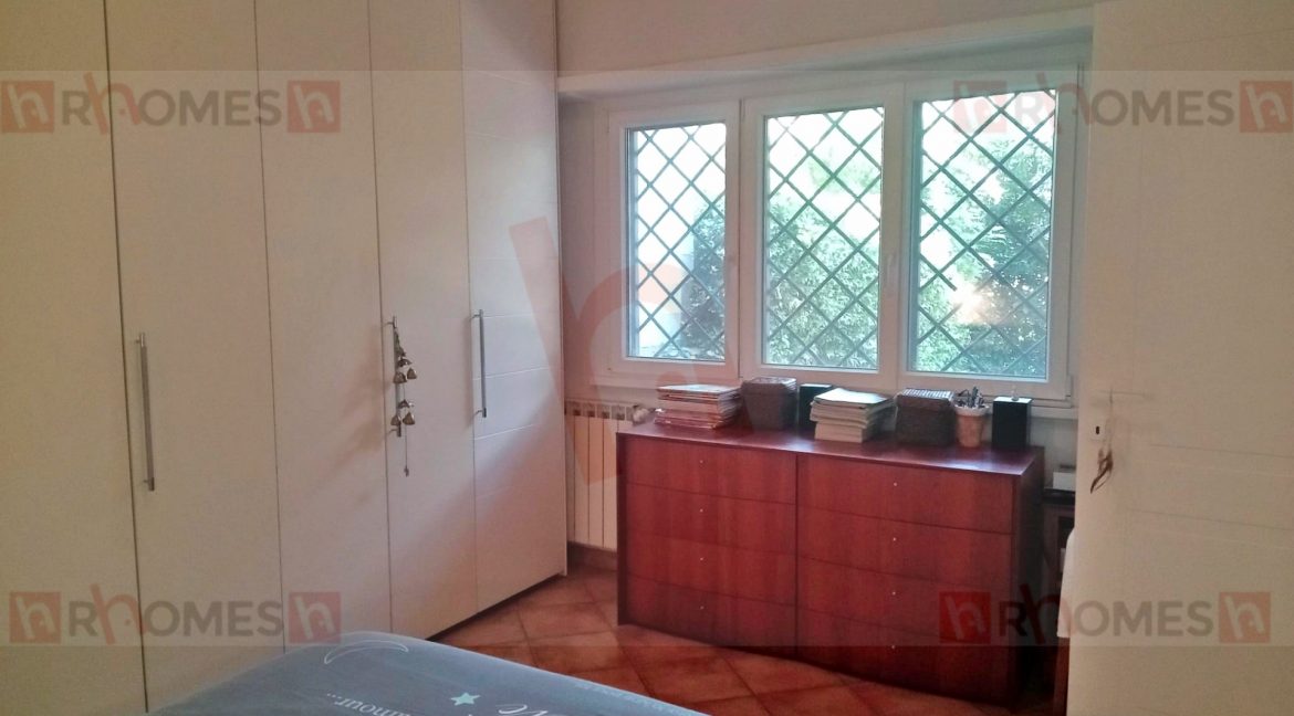 Rhomes (26)